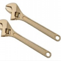 Explosion-proof movable wrench