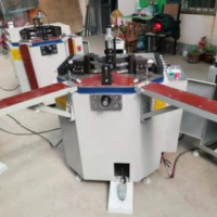 Angle forming machine