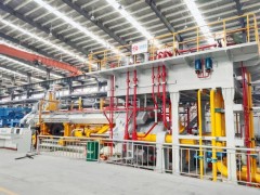 太重集团制造的6000UST铜挤压机热试车成功，打破国外垄断实现高端突破