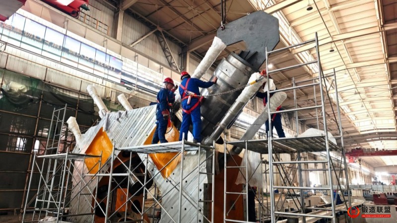 兰石超合金公司18MN径锻机